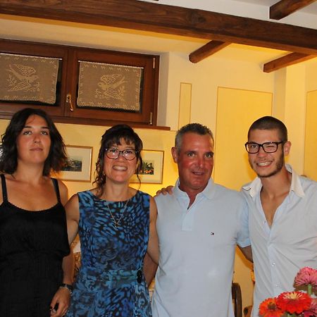 Agriturismo Casal Gheriglio Lucignano Bagian luar foto