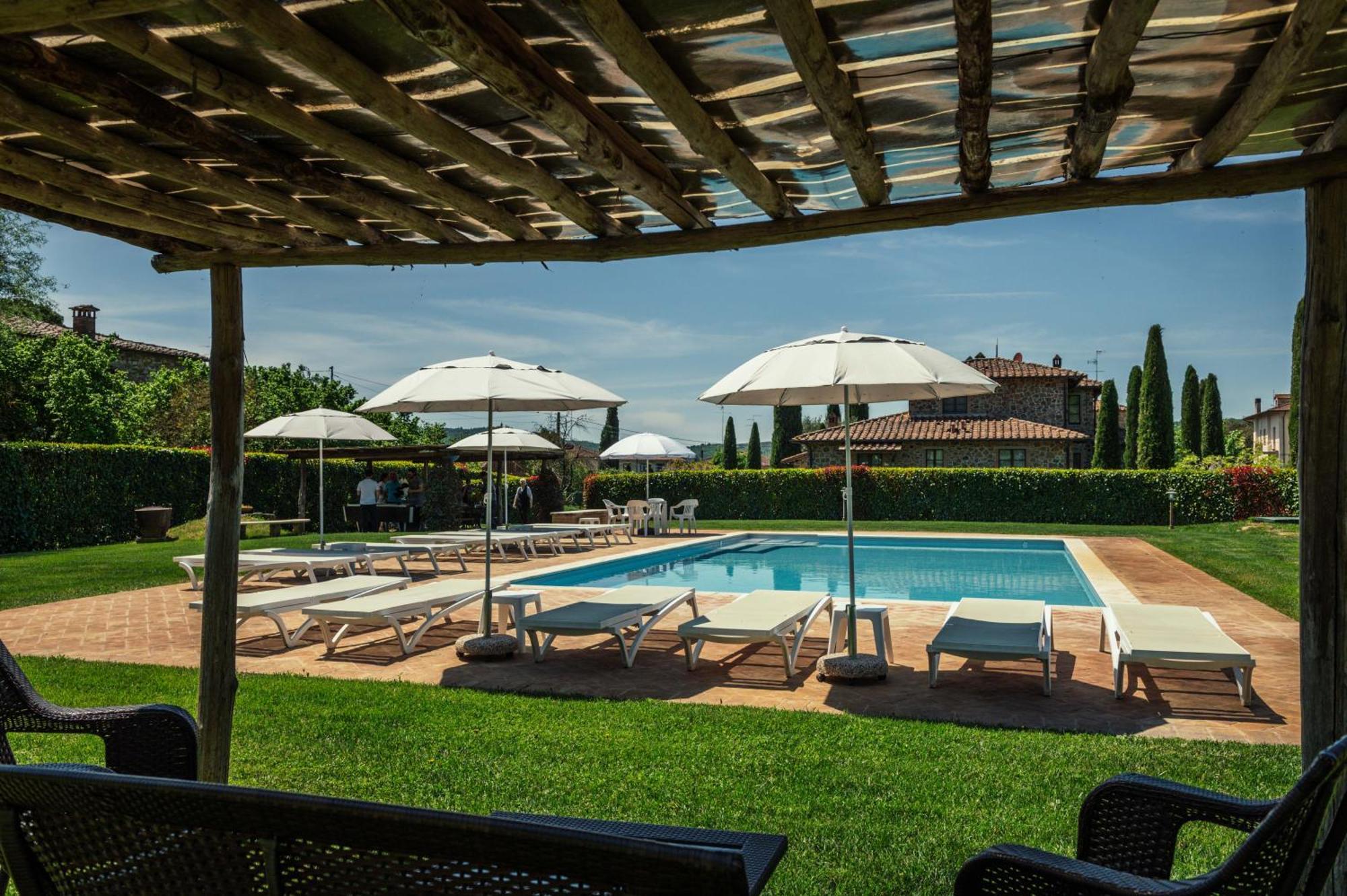 Agriturismo Casal Gheriglio Lucignano Bagian luar foto