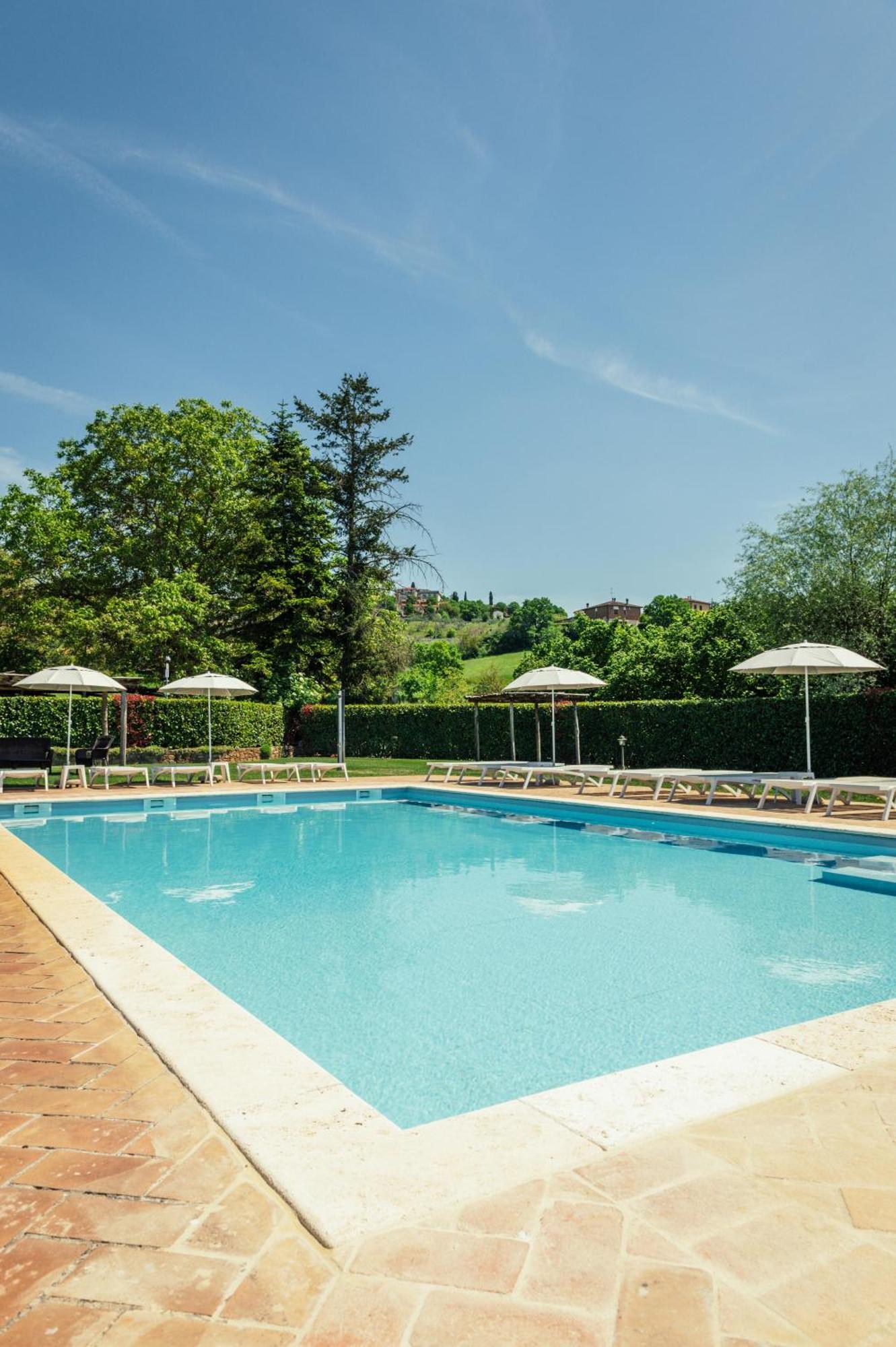 Agriturismo Casal Gheriglio Lucignano Bagian luar foto