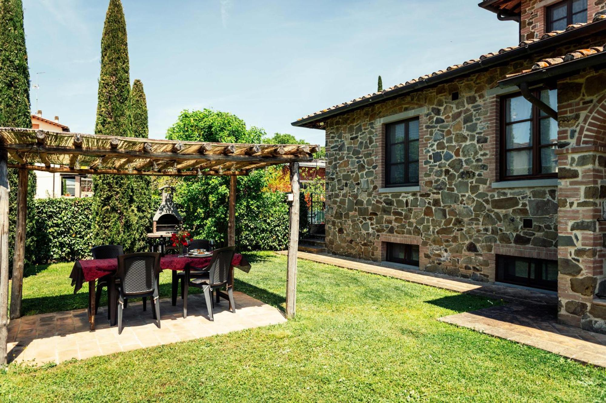 Agriturismo Casal Gheriglio Lucignano Bagian luar foto