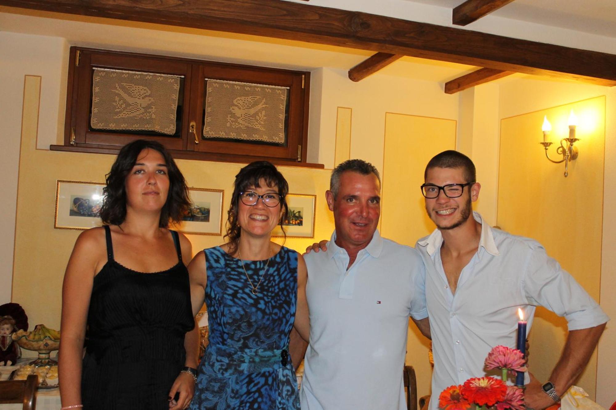 Agriturismo Casal Gheriglio Lucignano Bagian luar foto