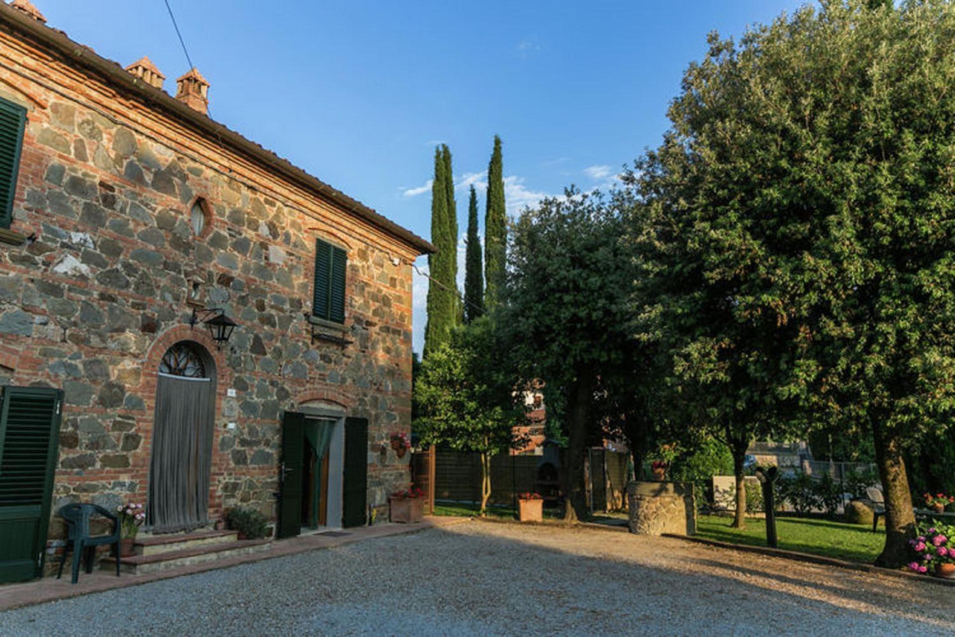 Agriturismo Casal Gheriglio Lucignano Bagian luar foto
